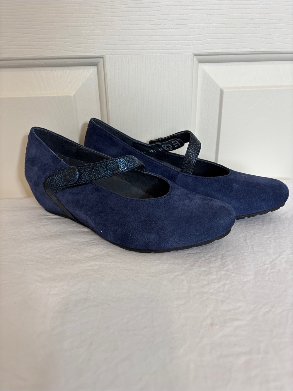 Wolky Daphne Navy Blue Suede Mary Jane Wedge Shoes Comfort Pump EU 39 US 8.5